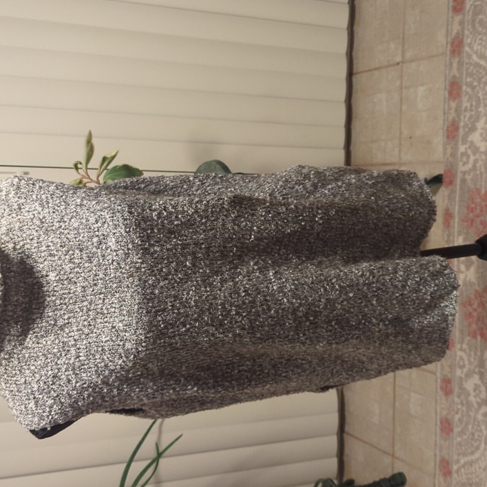Black and grey sweater sleeveless